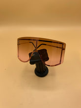 Load image into Gallery viewer, Shield Oversize Iconic Sunglasses
