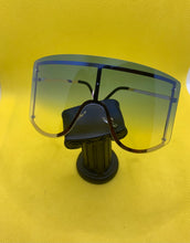 Load image into Gallery viewer, Shield Oversize Iconic Sunglasses
