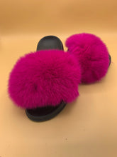 Load image into Gallery viewer, Fluffy Slippers
